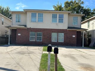 6942 Paris A, Houston, TX 77021