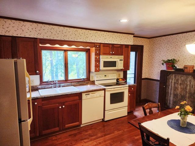 319 Elizabeth STREET, Watertown, WI 53098