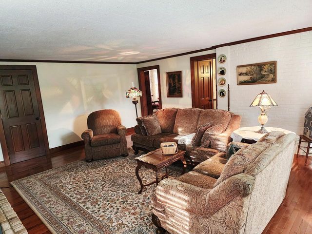 319 Elizabeth STREET, Watertown, WI 53098