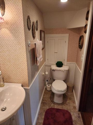 319 Elizabeth STREET, Watertown, WI 53098