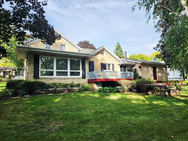 319 Elizabeth STREET, Watertown, WI 53098