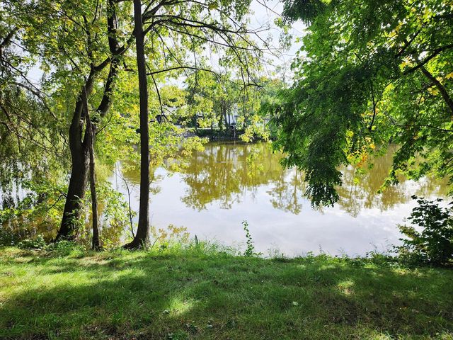 319 Elizabeth STREET, Watertown, WI 53098