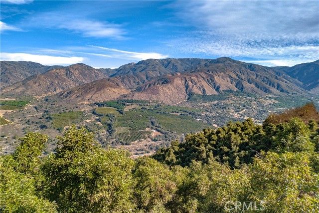 48 Pauma Ridge Road, Valley Center, CA 92082