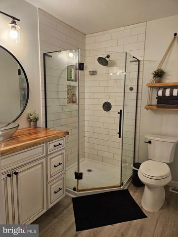 1092 MULLICA HILL RD, Mullica Hill, NJ 08062