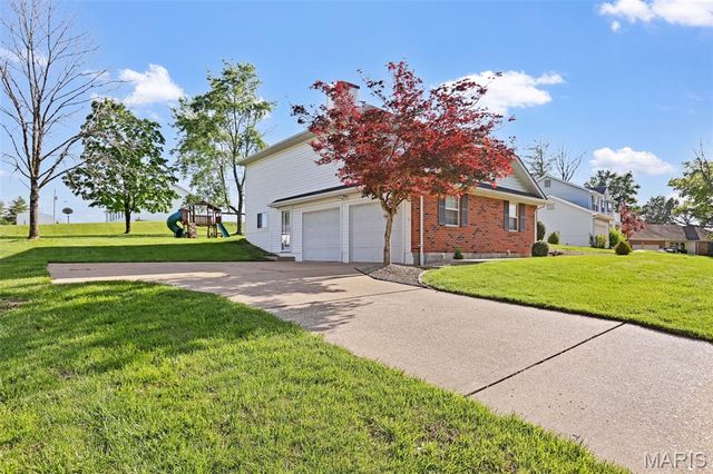 4 Weatherby Court, Washington, MO 63090
