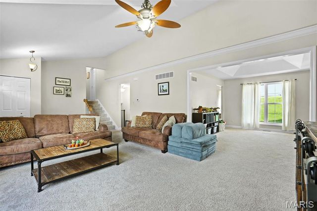 4 Weatherby Court, Washington, MO 63090