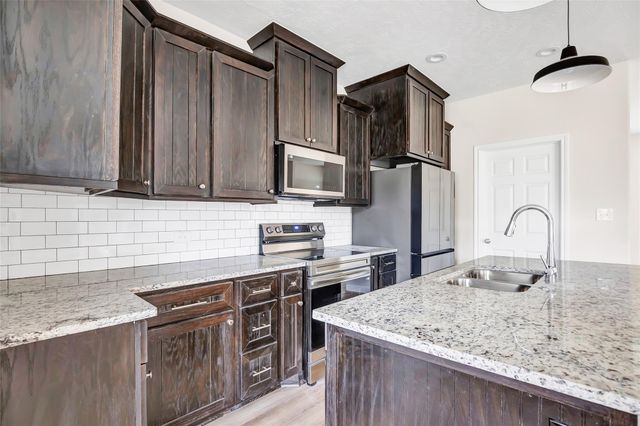 25154 Blackburn Drive, Splendora, TX 77372