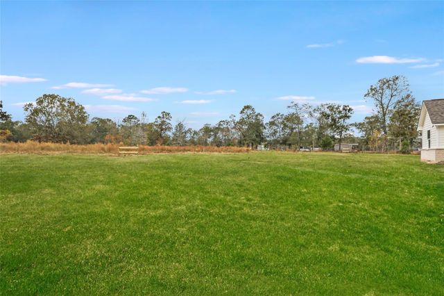 25154 Blackburn Drive, Splendora, TX 77372