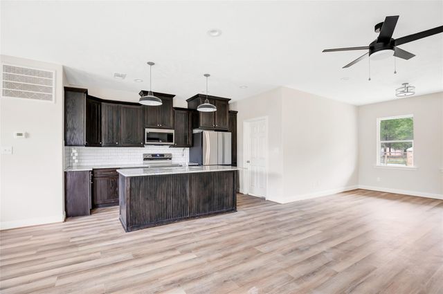 25154 Blackburn Drive, Splendora, TX 77372