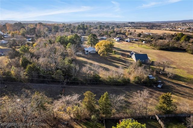 2445 Hollow Tree Lane, Van Buren, AR 72956