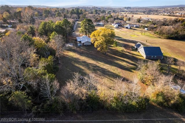 2445 Hollow Tree Lane, Van Buren, AR 72956