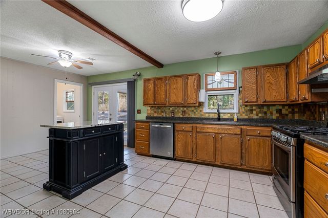 2445 Hollow Tree Lane, Van Buren, AR 72956