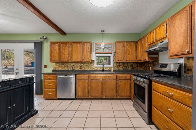 2445 Hollow Tree Lane, Van Buren, AR 72956