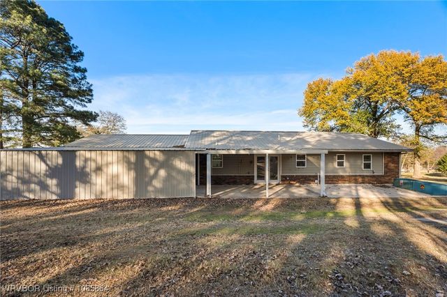 2445 Hollow Tree Lane, Van Buren, AR 72956