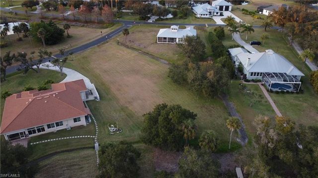 16520 Oakview CIR, Alva, FL 33920