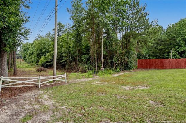 817 Hobson Road, Raeford, NC 28376