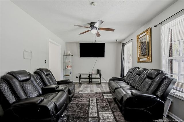 817 Hobson Road, Raeford, NC 28376