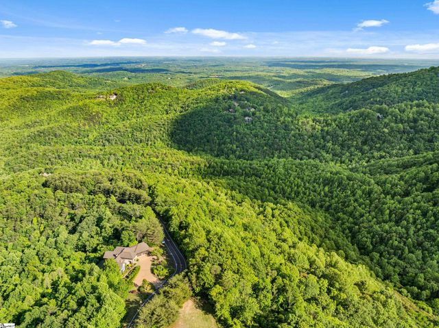 214 Craggy Rock Lane, Landrum, SC 29356