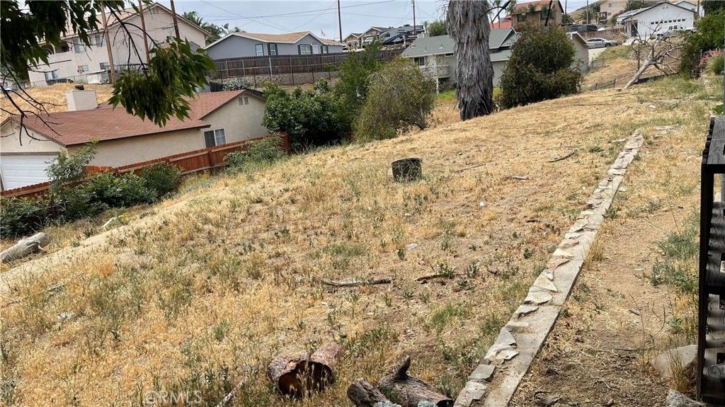 0 APN #351-043-011, Canyon Lake, CA 92587 — photo 3
