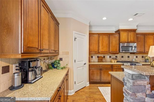 750 Montgomery Avenue, Alpharetta, GA 30004