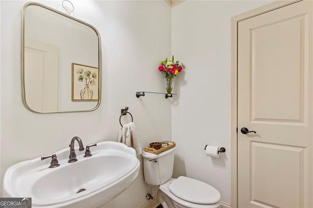 750 Montgomery Avenue, Alpharetta, GA 30004