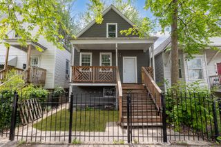 907 W 50th Street, Chicago, IL 60609
