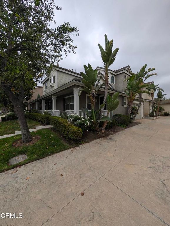 Image 2 of property listing at 417 Spring Park Road, Camarillo, CA 93012