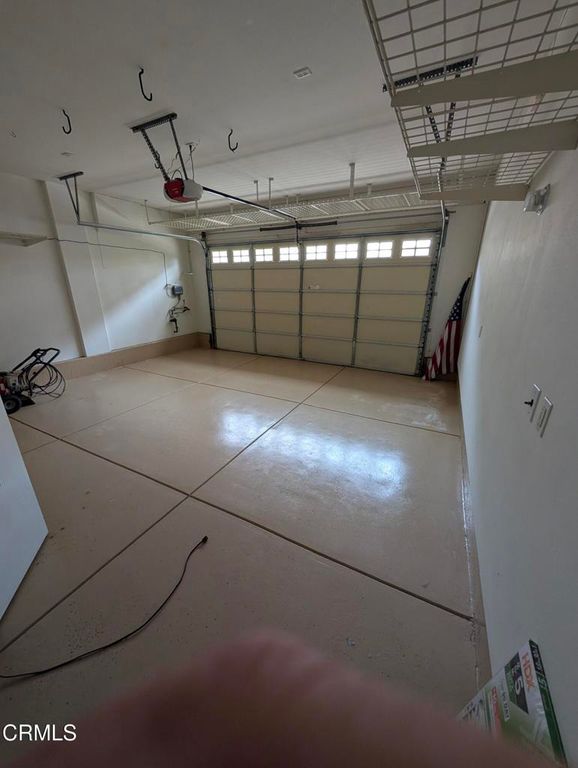 Image 4 of property listing at 417 Spring Park Road, Camarillo, CA 93012