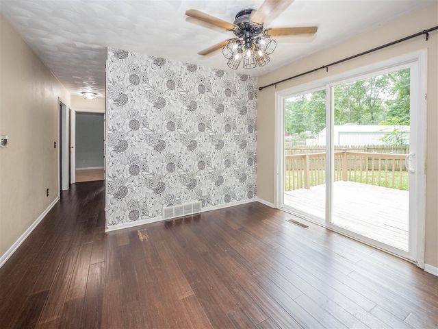 24115 44th Avenue, Mattawan, MI 49071