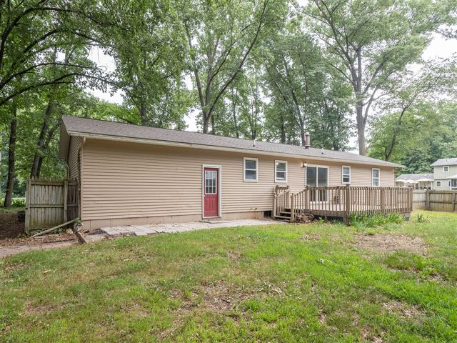 24115 44th Avenue, Mattawan, MI 49071