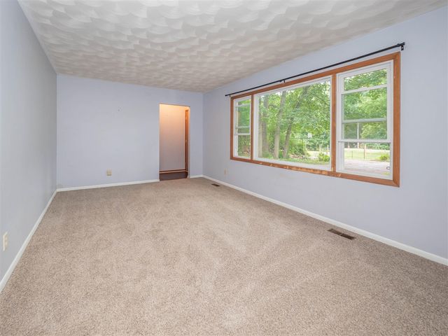 24115 44th Avenue, Mattawan, MI 49071