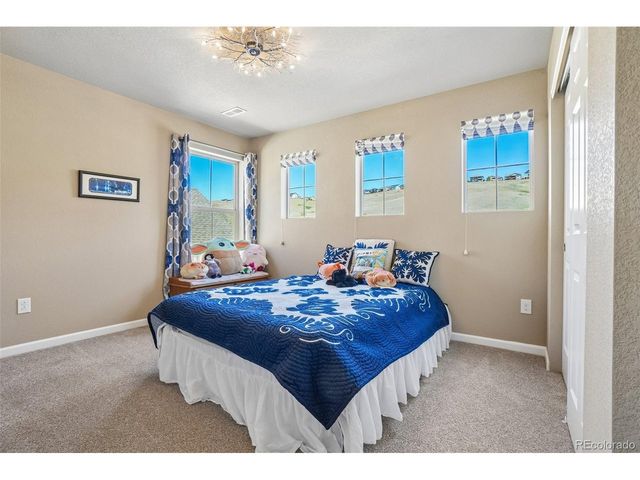 18984 W 85th Blf, Arvada, CO 80007
