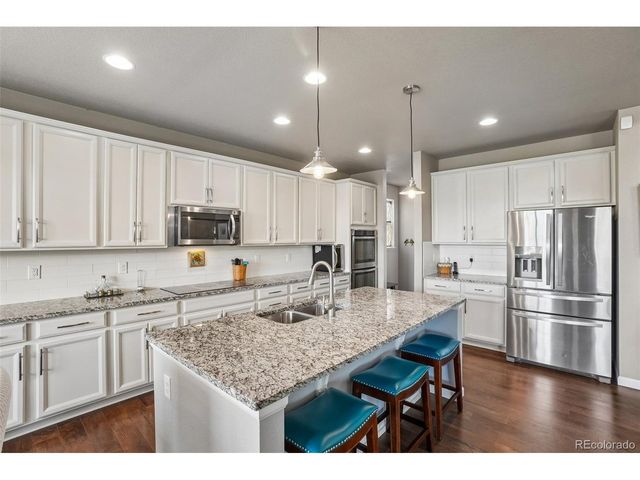 18984 W 85th Blf, Arvada, CO 80007