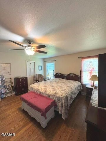 3090 Shaconage Trail, Sevierville, TN 37876