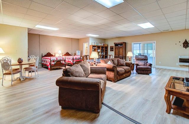 3090 Shaconage Trail, Sevierville, TN 37876