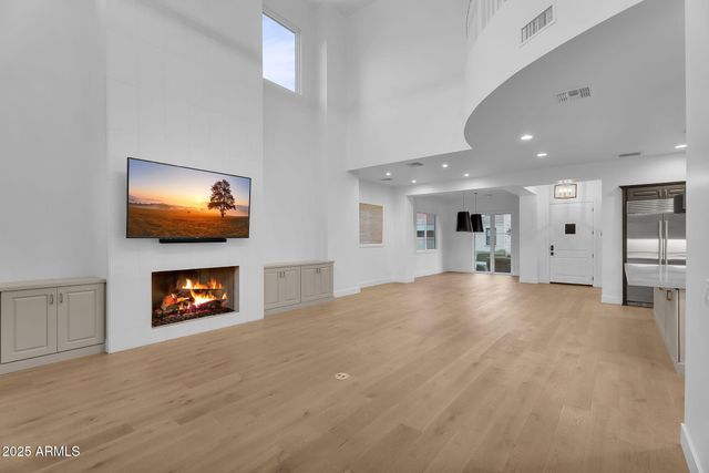 3918 E CRITTENDEN Lane, Phoenix, AZ 85018