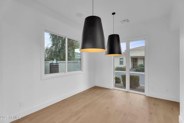 3918 E CRITTENDEN Lane, Phoenix, AZ 85018