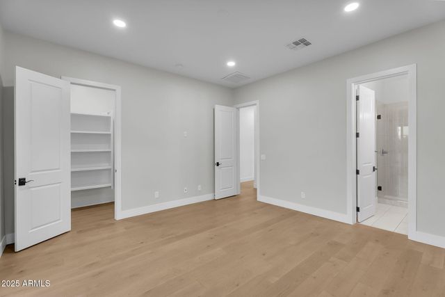 3918 E CRITTENDEN Lane, Phoenix, AZ 85018