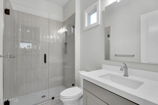 3918 E CRITTENDEN Lane, Phoenix, AZ 85018