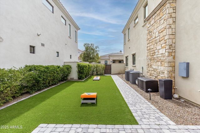 3918 E CRITTENDEN Lane, Phoenix, AZ 85018