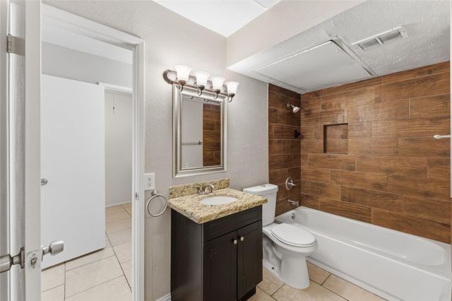 16958 Jenikay Street, Houston, TX 77084