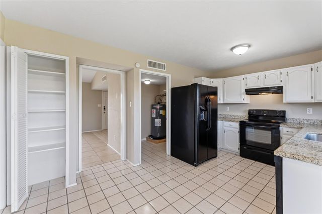 16958 Jenikay Street, Houston, TX 77084