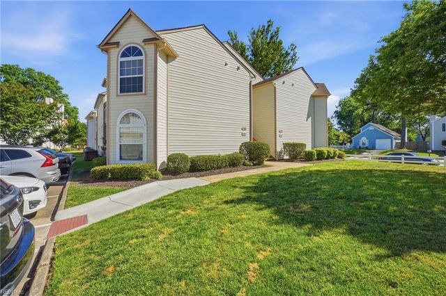738 Harbor Springs TRL, Virginia Beach, VA 23462
