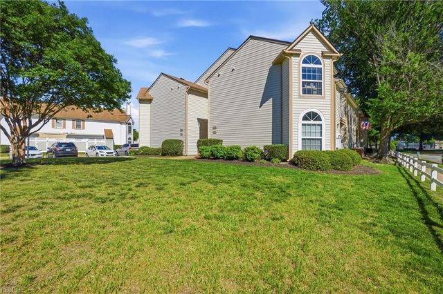 738 Harbor Springs TRL, Virginia Beach, VA 23462