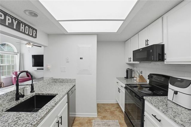 738 Harbor Springs TRL, Virginia Beach, VA 23462