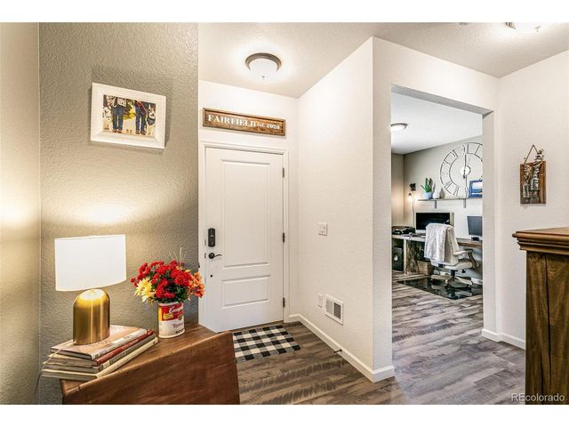 42891 Hawktree Cir, Elizabeth, CO 80107