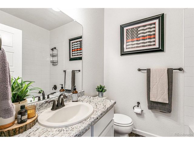 42891 Hawktree Cir, Elizabeth, CO 80107