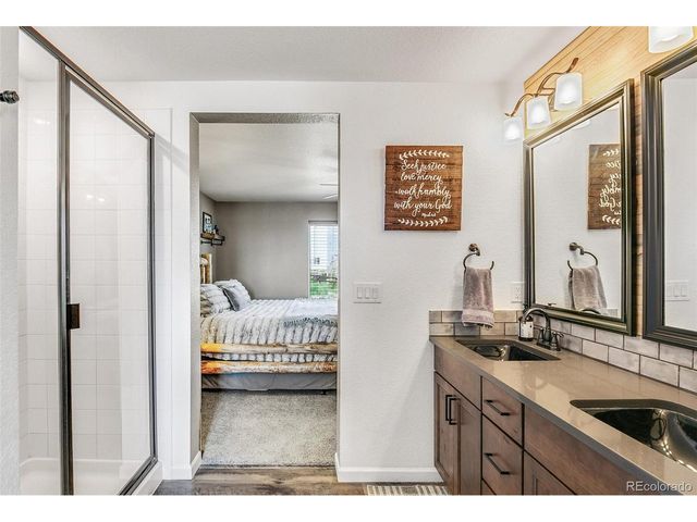 42891 Hawktree Cir, Elizabeth, CO 80107