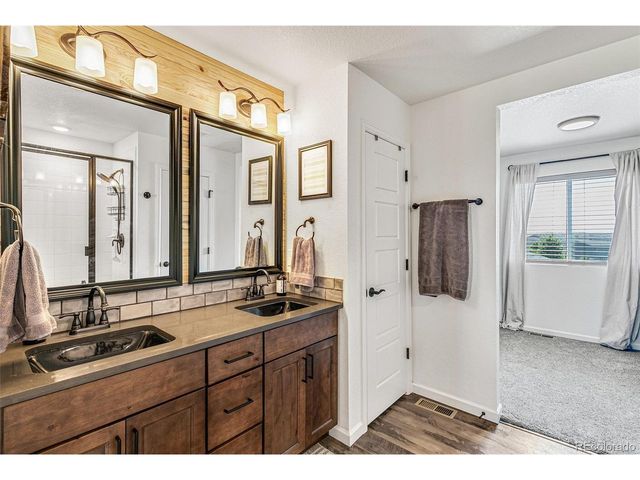 42891 Hawktree Cir, Elizabeth, CO 80107