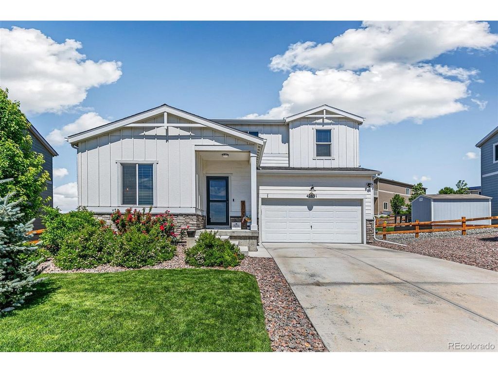 42891 Hawktree Cir, Elizabeth, CO 80107
